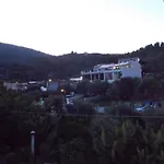 דירה Rhodon House *