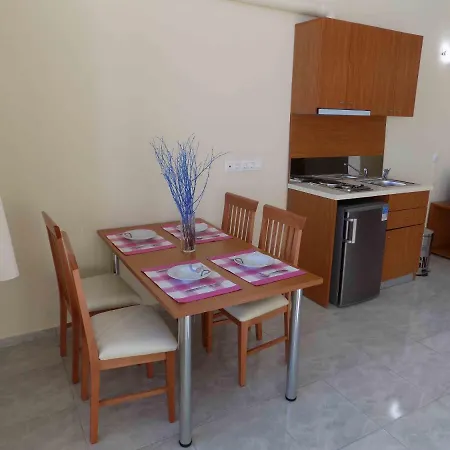 Rhodon House Apartment *
