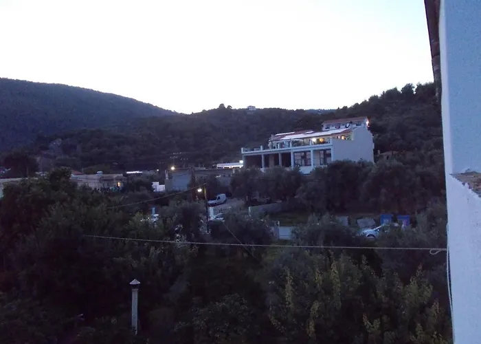 Apartament Rhodon House *