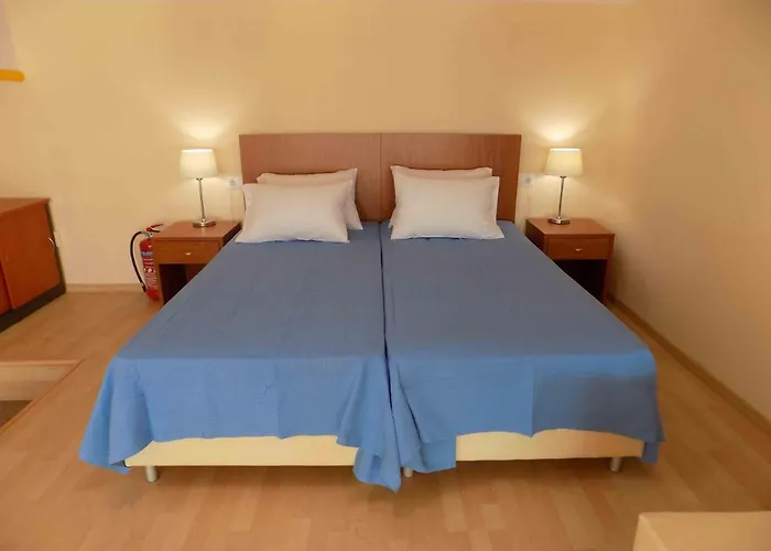 Apartament Rhodon House *