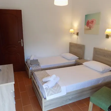 Rhodon House Apartament