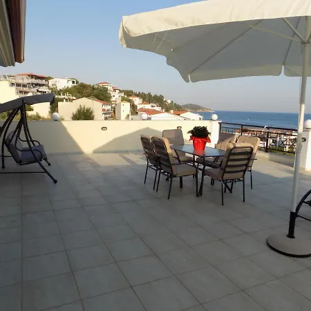 Rhodon House Apartament