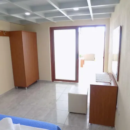 Rhodon House * Skiathos