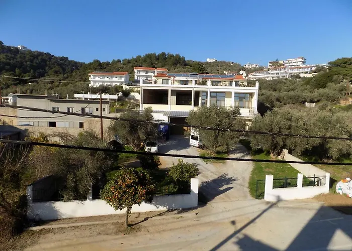 Rhodon House Skiathos Town